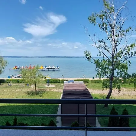 Appartement Club 218 Wellness Sunset Gold Siófok