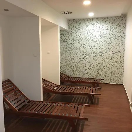 Club 218 Wellness Sunset Gold * Siofok