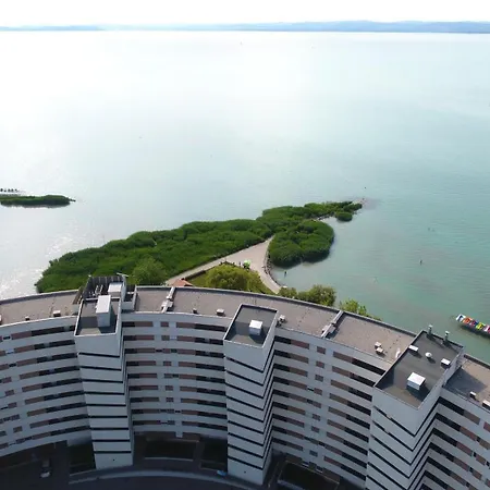 Apartman Club 218 Wellness Sunset Gold *