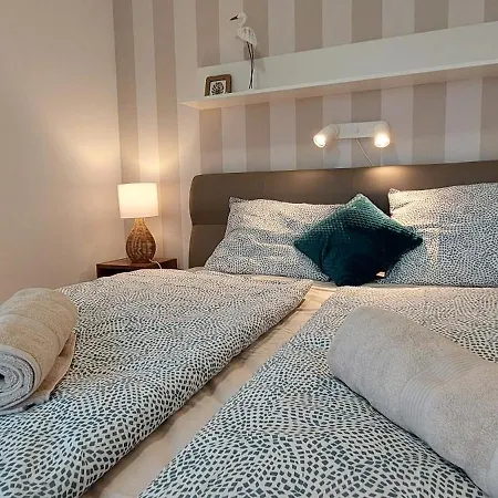 Club 218 Wellness Sunset Gold * Siófok