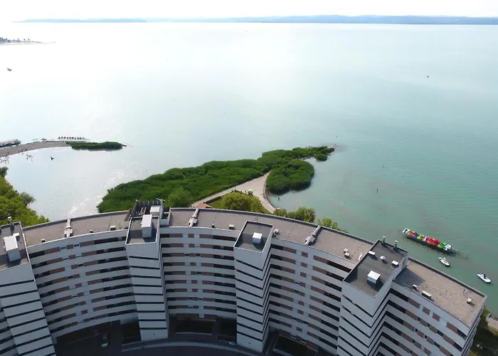 Apartman Club 218 Wellness Sunset Gold *